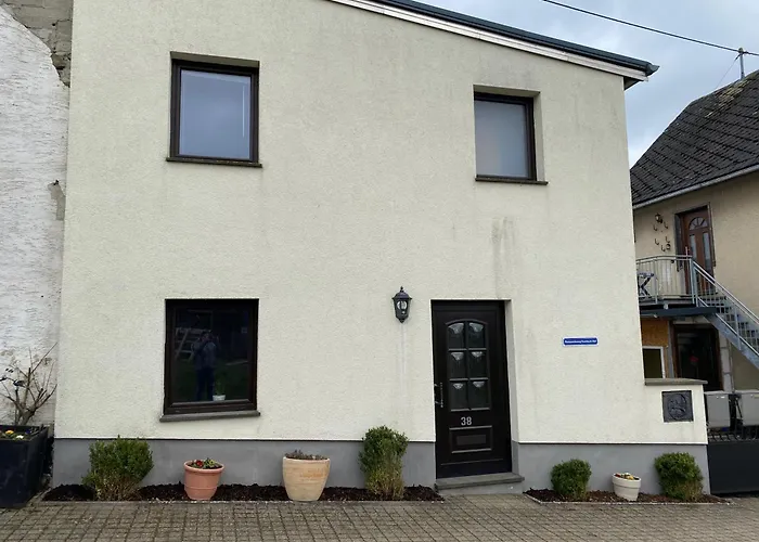 Апартаменты Eschbach Hof Am Nuerburgring *