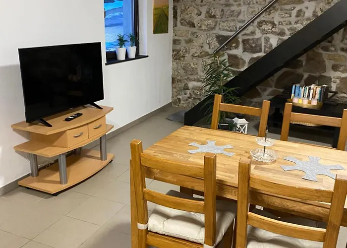 Апартаменты Eschbach Hof Am Nuerburgring